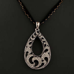 Women's Fancy Chain <b>Locket</b> - Black - Product Image 1