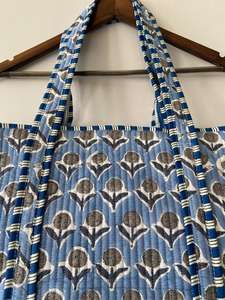 กระเป๋าผ้าฝ้ายทำมือสีน้ำเงิน ซิปเปิด-ปิด สายโซ่ แฟชั่นรักษ์โลก ใช้ได้ทุกวัน น้ำหนักเบา เหมาะสำหรับการเดินทาง - Product Image 5