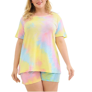 Ensembles courts pour femmes de haute qualité, tenues en 2 pièces, t-shirt à manches courtes et short à blocs de couleur pour femmes en vente - Product Image 1