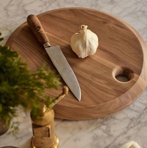 Planche à découper élégante en bois avec un design classique, parfaite pour les hôtels, les restaurants et les services culinaires professionnels - Product Image 4