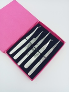 Pince à épiler pour extensions de cils AL FARDAN en acier inoxydable japonais de haute qualité, finition mate, pointe en fibre, pince à épiler diamantée pour cils - Product Image 5