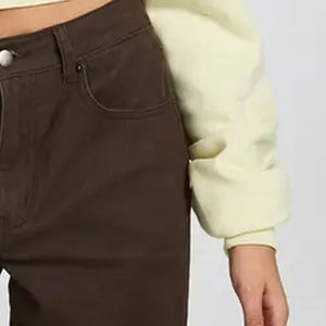 เสื้อสเวตเชิ้ตผู้หญิงแขนยาว ดีไซน์โลโก้ตามสั่ง ปลายแขนแบบริบ ดีไซน์สวมใส่สบาย บุด้วยผ้าฟลีซเนื้อนุ่ม พร้อมซิปปิด - Product Image 4