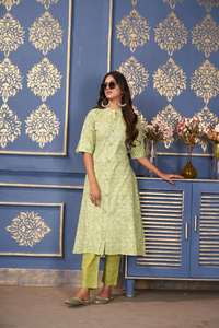 Traje indio Elegante colección Eid Mejor tela Algodón étnico Kurti Pantalón con estampado con bordado Trabajo a precio mayorista - Product Image 3