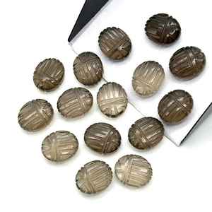 Perles de sculpture de scarabée en quartz fumé 12 MM, forme de scarabée sculptée à la main, cristal briolette - Product Image 1
