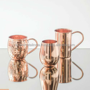 Elegante jarra de cerveza de metal de cobre de acero inoxidable con acabado Chapado en cobre Ideal para accesorios de Bar y uso en restaurante - Product Image 1