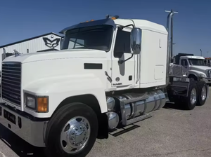 Best!! Wholesale Price 2018 Pinnacle CHU613 Sleeper Semi <b>Truck</b> - 50" Flat Top Sleeper, 505HP Export Ready - Product Image 4