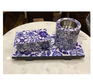 Artisanat de qualité, plateau de service à dessert en bois d'acacia brun avec incrustation de nacre, ensemble de 3 pièces, pot en acrylique, 35x35x1,5 cm, certifié EPCH - Product Image 3