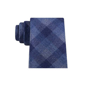 Cravatta Classica da Uomo Michael Kors in Seta Blu con Motivo a Quadretti Pebble Gingham, Taglia Regolare - Product Image 2