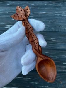 Cuchara de madera maciza de alta calidad para mezclar, revolver y servir, adecuada para la cocina del hogar y del restaurante - Product Image 6