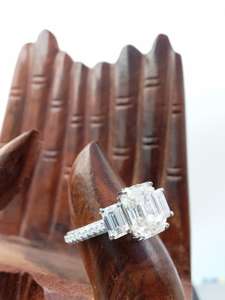 Anillo de compromiso de plata de lujo con diamante certificado creado en laboratorio elegante e ideal para uso diario disponible en cantidad al por mayor - Product Image 6