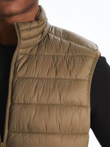 Chaqueta acolchada de invierno de alta calidad, chaleco con cuello redondo y cremallera, superventas, poliéster transpirable, logotipo personalizado, algodón, servicio OEM - Product Image 5