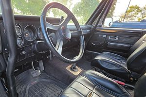 Chevrolet K5 Blazer 4x4 de 1973, Usado en Buen Estado, Sin Reserva, Motor 350Ci V8, Tracción en las 4 Ruedas, Modificaciones Todoterreno, Propietario Actual de Larga Duración - Product Image 4