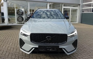 Volvo XC60 SUV, Transmisión Automática, Combustible/Híbrido, 5 Plazas, Euro 6d, Potencia 293 kW (398 hp) - Product Image 2