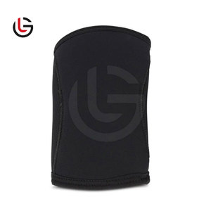 Soportes de codo hechos a medida de nuevo estilo Mangas de codo de color sólido a la venta Soportes de codo hechos en Pakistán - Product Image 6