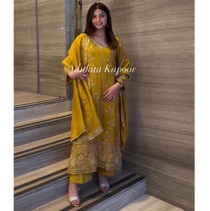 Nouvelle collection de mode pour femmes Pure Heavy Chinnon Silk Pakistanais Salwar Kameez Set pour la mode de tous les jours - Product Image 1