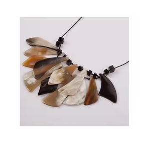 Collar de joyería de moda para mujer de cuerno de búfalo para collares de joyería de moda de tamaño personalizado de CRESCENT CRAFTS - Product Image 1