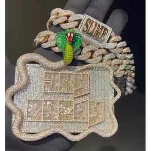 Pendentif et breloque de luxe en moissanite style hip-hop entièrement sertis de pierres – Bijoux luxueux - Product Image 6