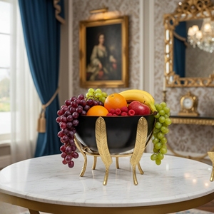 Porte-fruits de luxe en fer poli et aluminium avec support robuste Design classique pour servir du pain aux collations aux fruits - Product Image 2