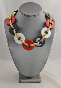 Dainty Resin Pendant Necklace for Bridesmaids Gifts - Product Image 3