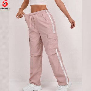 กางเกงคาร์โก้ผู้หญิงขายดีสำหรับฤดูร้อน สวมใส่สบาย น้ำหนักเบา ทรงขาตรง มีกระเป๋าหลายช่อง ผลิตตามสั่ง ระบายอากาศได้ดี เป็นมิตรกับสิ่งแวดล้อม - Product Image 6