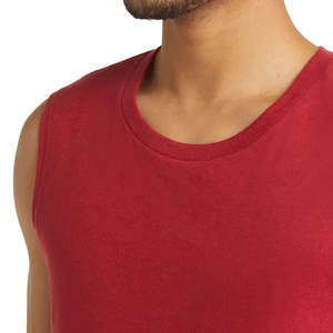 Débardeur de gym sans manches pour hommes avec coutures durables pour les amateurs de fitness. - Product Image 5