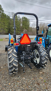 Tracteur utilitaire LS MT225E abordable et pas cher à vendre, prêt à être expédié, fournisseur de matériel agricole compact - Product Image 4