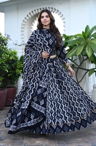Modern Traditional Hand <b>Block</b> Cotton <b>Print</b> Lehenga Choli Set with Dupatta All Seasons Women's Wedding Party Wear Bulk Price - Product Image 4