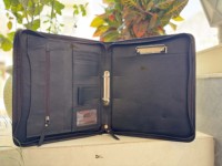 Nouvelle fabrication, porte-documents en cuir de vachette véritable, fait main, avec fermeture à glissière, classeur à anneaux, design personnalisé, édition cadeau DEV