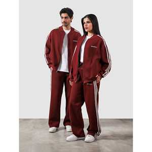 Conjunto Deportivo Elegante Heritage en Color Vino Tinto - Product Image 4