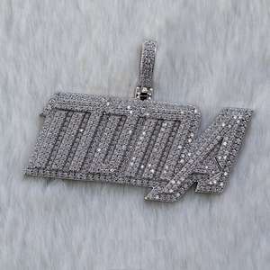 Colgante de diamante de moissanita de corte redondo helado, colgante personalizado de estilo Hip Hop, regalo de boda para hombres, Plata de Ley 925 - Product Image 3