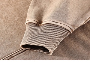 เสื้อสเวตเตอร์มีฮู้ดสำหรับผู้ชายผ้าคอตตอนเนื้อหนาสีน้ำตาลโอเวอร์ไซส์ออกแบบได้ตามต้องการมีคุณภาพ2024 - Product Image 5