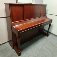 Top Yamahas W106 Upright Piano 88 Keys Mahogany Color Wood Finish Floor Mount Playing Instrument