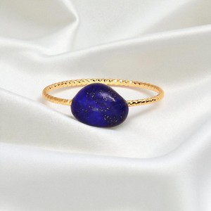 Anillo de banda trenzada de plata 925-Anillo de cuentas de piedras preciosas de lapislázuli Tumble-Anillo apilable de plata 925 para mujer - Product Image 1