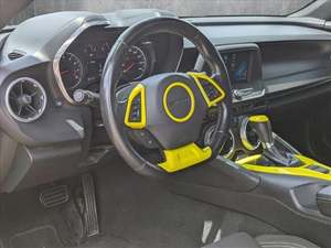 Chevrolet Camaro 1LT Coupé RWD 2017 Económico con Volante a la Izquierda/Derecha - Product Image 4