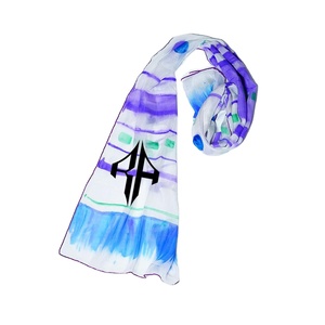 Nouveau haut tendance en gros foulards pour femmes 100% soie matériel Premium de haute qualité avec le meilleur logo personnalisé pour les femmes - Product Image 3