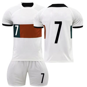 Secado rápido Precio al por mayor Nuevo diseño caliente Conjunto completo Ropa de fútbol para hombres Jersey Uniforme Transpirable Sublimado Conjunto juvenil - Product Image 6