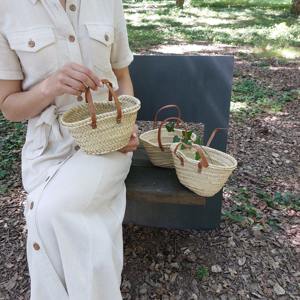 Panier en macramé de style sac à main, sac fait à la main pour le transport quotidien, les fêtes, les sorties à la plage, accessoire élégant pour la maison et les voyages en provenance d'Inde - Product Image 4