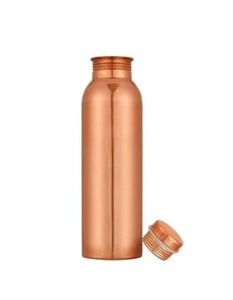 Venta de salida de fábrica Precio barato 330 GM Botella de cobre mate 1L, Artesanía de cobre puro para una mejor hidratación, Frasco mate 1L - Product Image 1