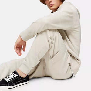 Vêtements de sport avec logo personnalisé Vêtements de sport unis pour hommes Sweat à capuche cargo et jogger 2 pièces ensemble survêtement cargo décontracté - Product Image 5