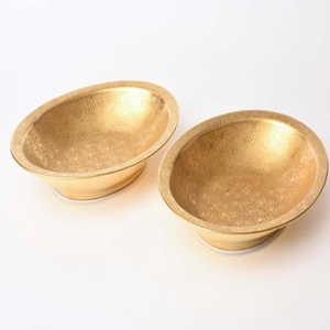 Simple Polished Copper Serving <b>Bowl</b> - Modern <b>Metal</b> <b>Bowl</b> for Fruits, Salads, or Decorative Use - Product Image 4