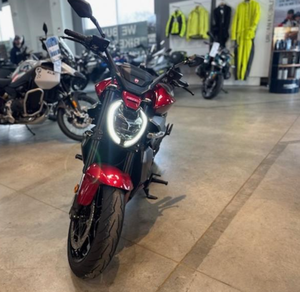 2026 El mejor modelo comercial en subasta XDiavel V4 1,158cc 168hp 124kW 10,750rpm Listo para enviar - Product Image 1