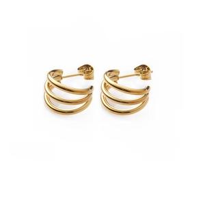 Boucles d'oreilles pour femmes de luxe de qualité exportée avec pierre scintillante Bijoux de mode en or pour mariage disponibles à la vente - Product Image 1