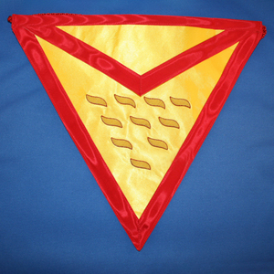 Delantal de Lujo del 17º Grado del Rito Escocés, Bordado a Mano, Diseño Masónico Personalizado de Alta Calidad, Insignia Cosida con Imán - Product Image 1