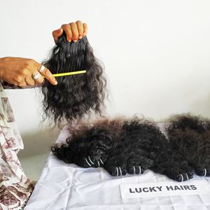 Vente en gros d'extensions de cheveux indiens vierges Remy, paquets naturels bouclés et lâches à vagues profondes, double trame non traitée pour machines à tisser - Product Image 4