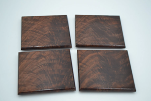 Posavasos elegantes de madera de nogal con artesanía duradera y grano natural para cenas de lujo de Tradebyd - Product Image 3