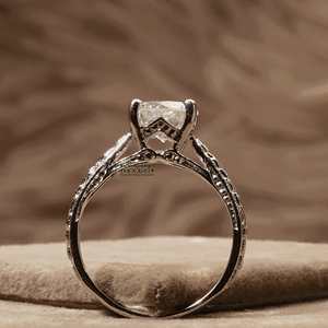 Anillo de compromiso solitario diamante corte redondo para mujer - Product Image 5