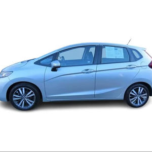 Honn-da Fitt 2022, Vehículo Híbrido de 2.0L, Versión Sharp-Leading, 27000 Kilómetros, Sedán, Autos Usados en Venta - Product Image 1