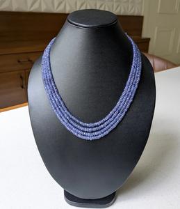 Collier de luxe en perles fines plaqué platine personnalisé fait main à 4 rangs avec perles rondes facettées en tanzanite 100% naturelle - Product Image 4