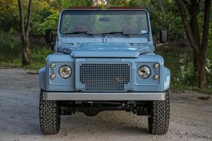 MEJOR OFERTA DEFENDER 90 TURBO DIESEL 4X4 1999, VOLANTE A LA IZQUIERDA, EN PERFECTO ESTADO, IMPECABLE, EXCELENTE CONDICIÓN, ELECCIÓN PREMIUM, EXPORTACIÓN - Product Image 4