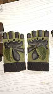 Guantes deportivos de alta calidad con logotipo personalizado para hombres y mujeres - Product Image 6